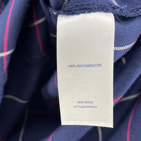 Izod Shirt Women's Sz L Blue Button-Up Windowpane Collared Regular Lightweight - Picture 10 of 12